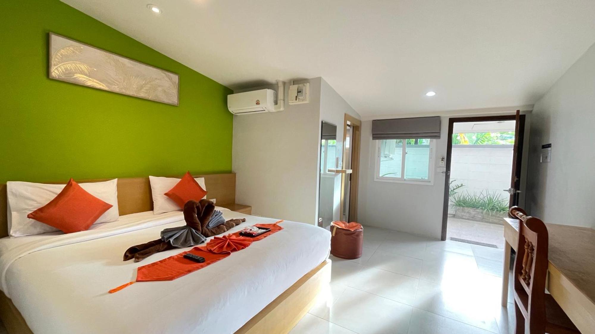 Good 9 At Home Rawai Exterior photo
