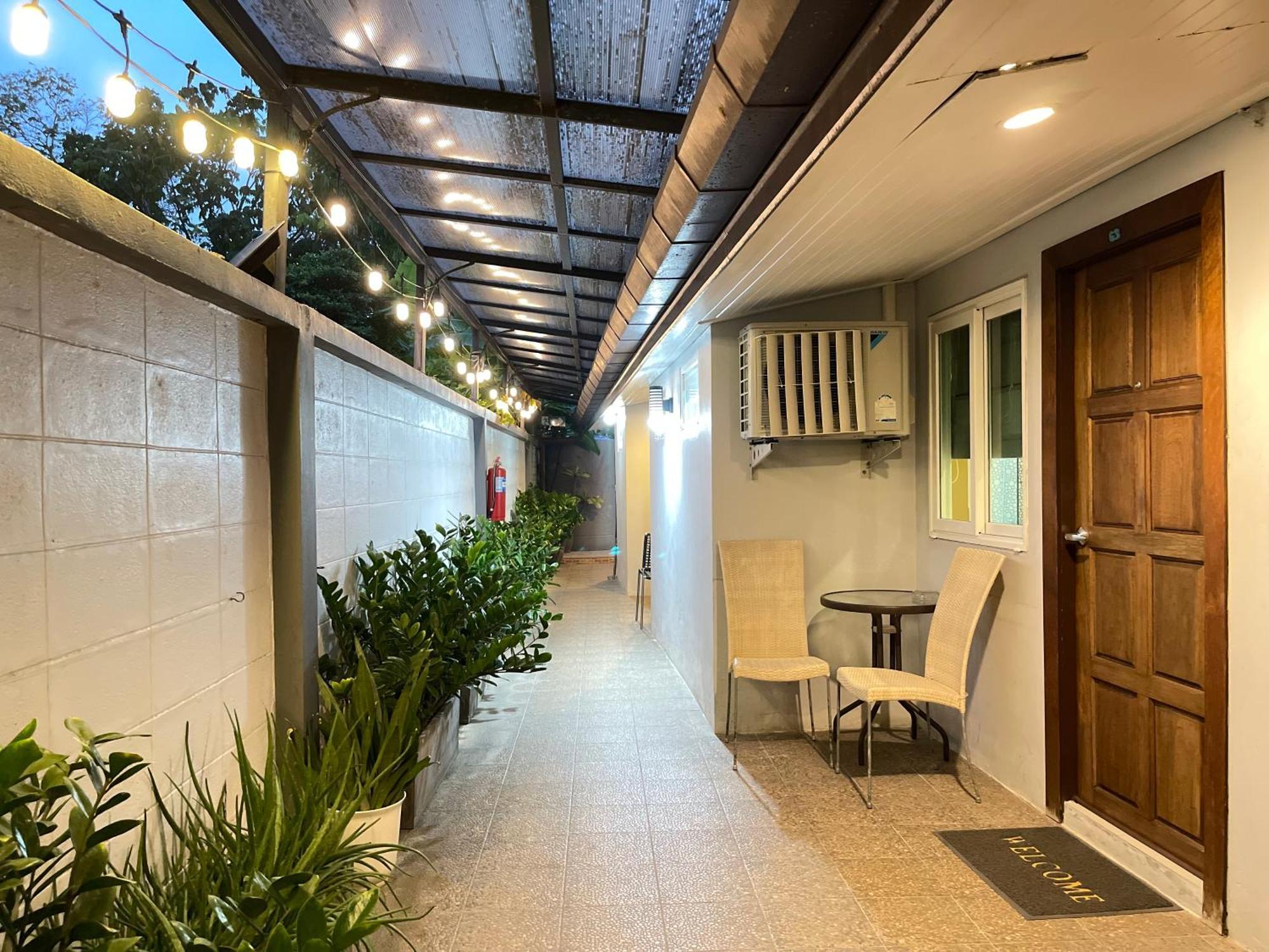 Good 9 At Home Rawai Exterior photo